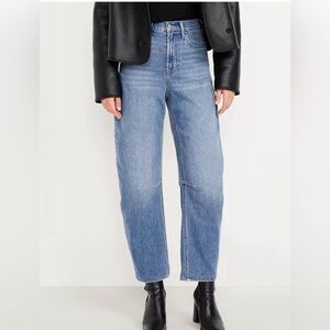 Old Navy High-Wasted Wow Barrel Ankle Light Wash Jeans Size 8-Tall New With Tags